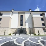 TOKİ’nin 20 bin konutluk projesinde örnek daire tanıtıldı