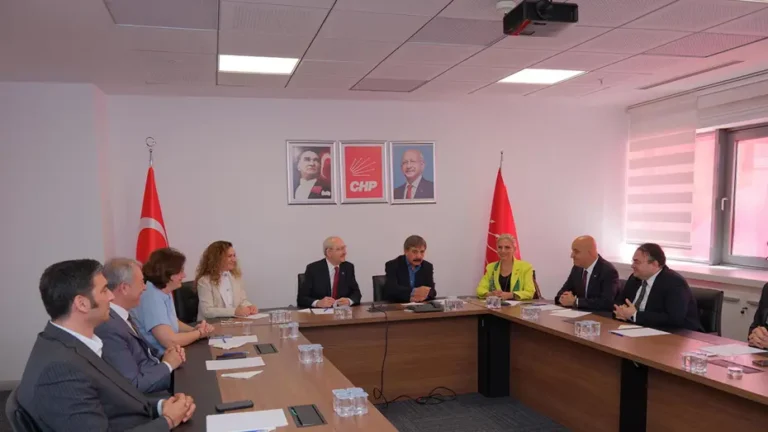 Özgür Özel dönemindeki ihraçlar iptal edildi. Kimlere CHP’ye dönüş yolu açılıyor?